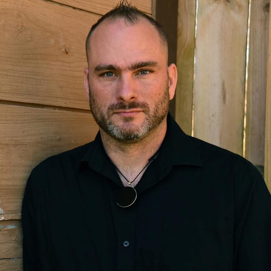 Spiritual Medium Bryan Peters Announces Salem Residency and National Tour of Public Mediumship Demonstrations