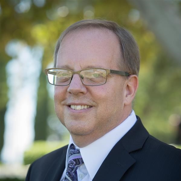 Professor Launches Cutting-Edge Entrepreneurship Initiative to Empower Future Innovators